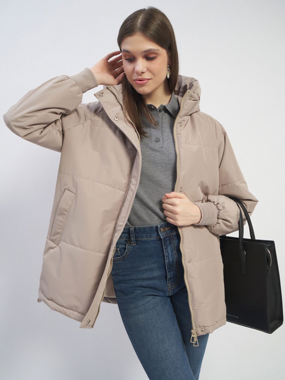 ВЕТРОВКА ЖЕНСКАЯ, БЕЖЕВАЯ