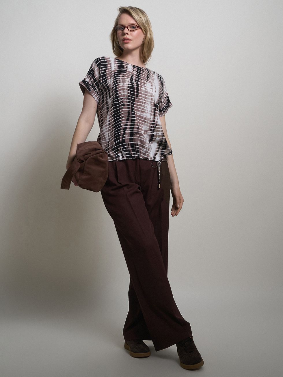 БЛУЗА ЖЕНСКАЯ, БЕЖЕВАЯ