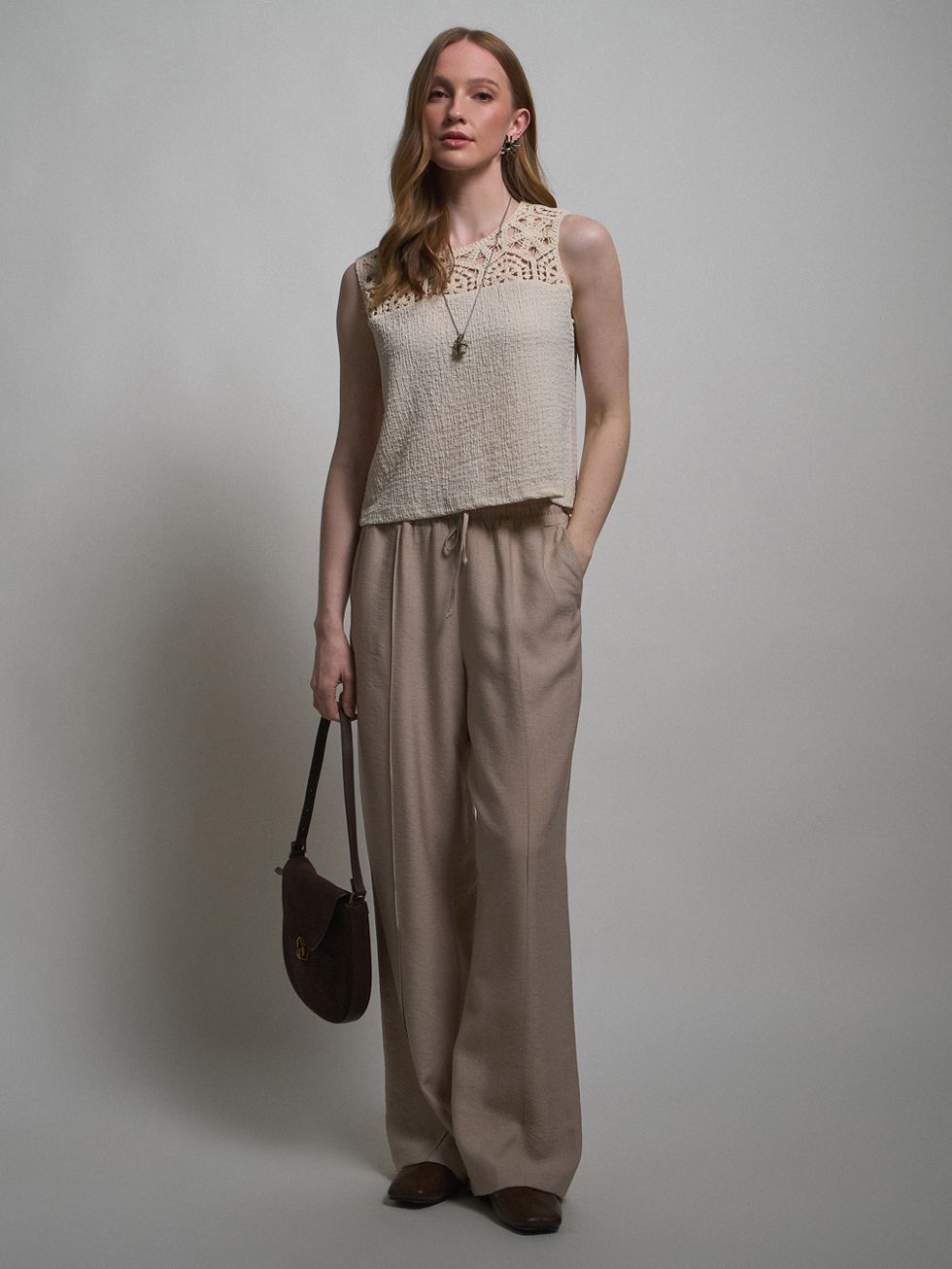 БРЮКИ ЖЕНСКИЕ, БЕЖЕВЫЕ