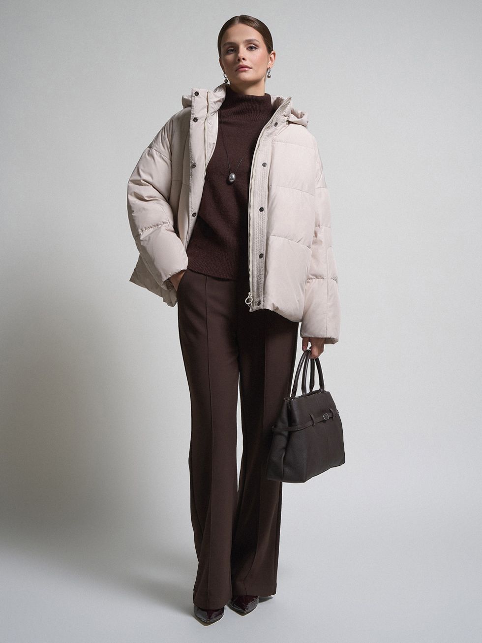 ПУХОВИК ЖЕНСКИЙ, БЕЖЕВЫЙ