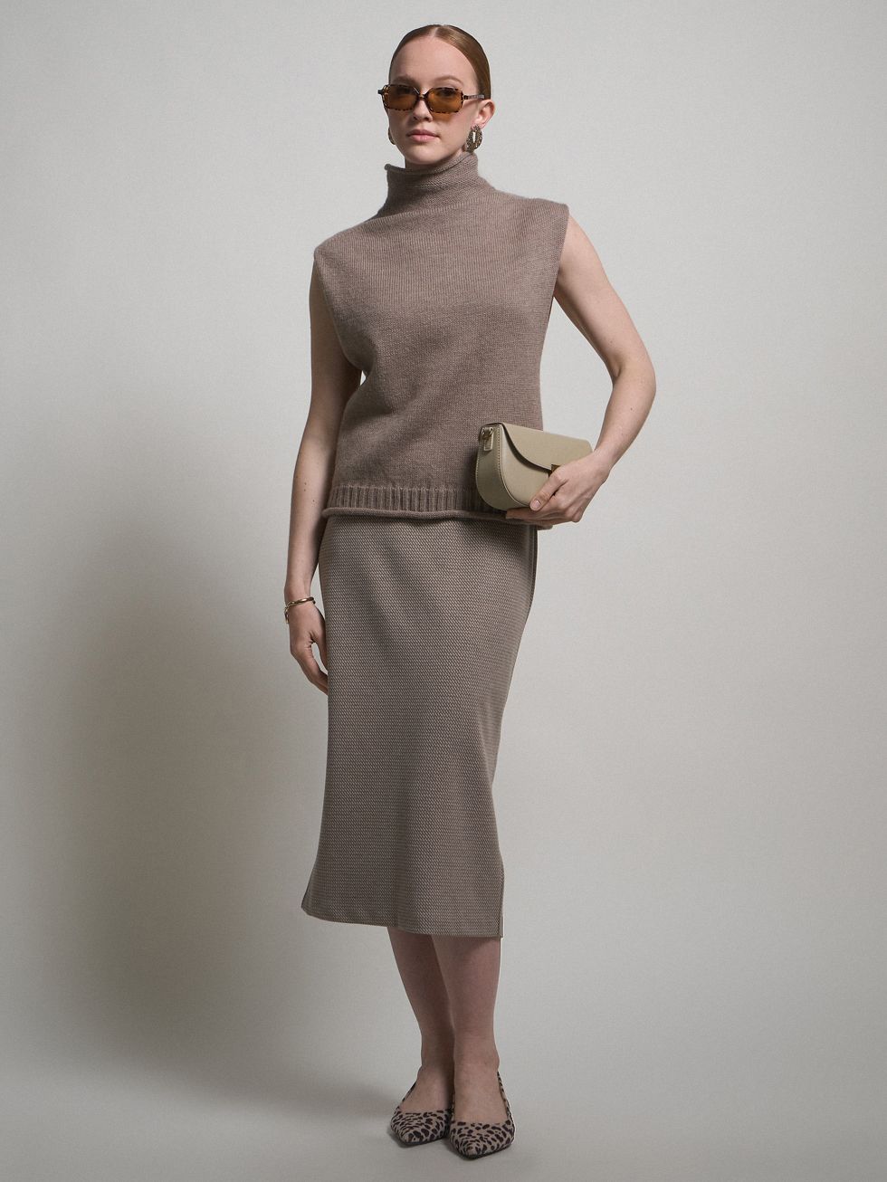 ЮБКА ЖЕНСКАЯ, БЕЖЕВАЯ