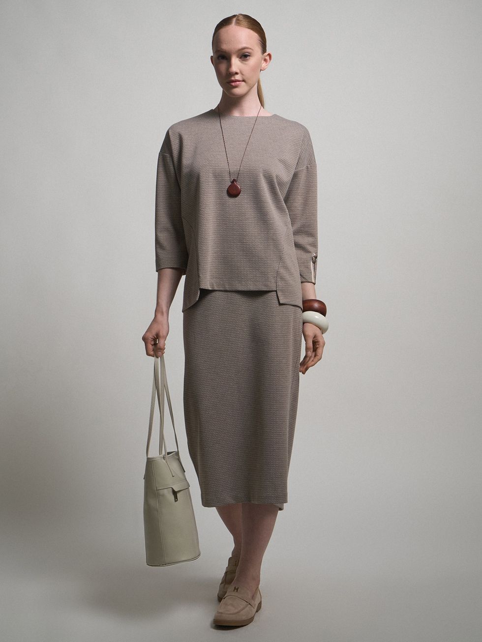 БЛУЗА ЖЕНСКАЯ, БЕЖЕВАЯ