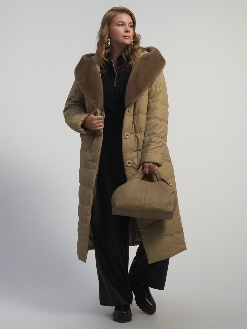 ПУХОВИК ЖЕНСКИЙ, БЕЖЕВЫЙ