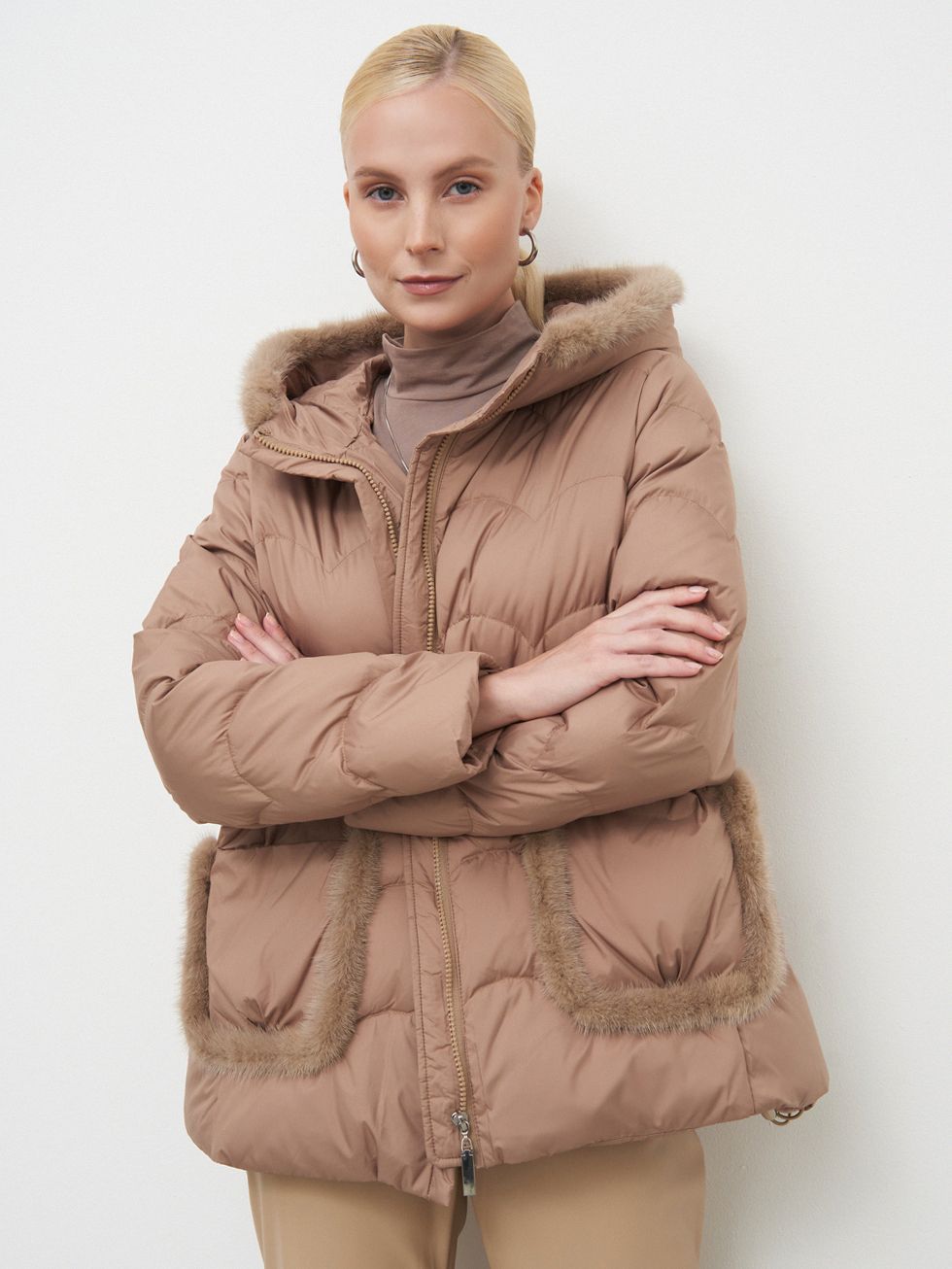 ПУХОВИК ЖЕНСКИЙ, БЕЖЕВЫЙ