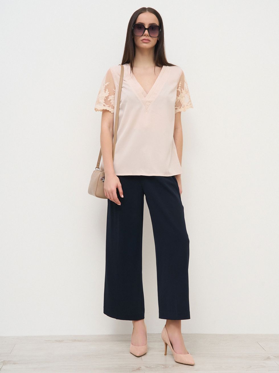 БЛУЗА ЖЕНСКАЯ, БЕЖЕВАЯ