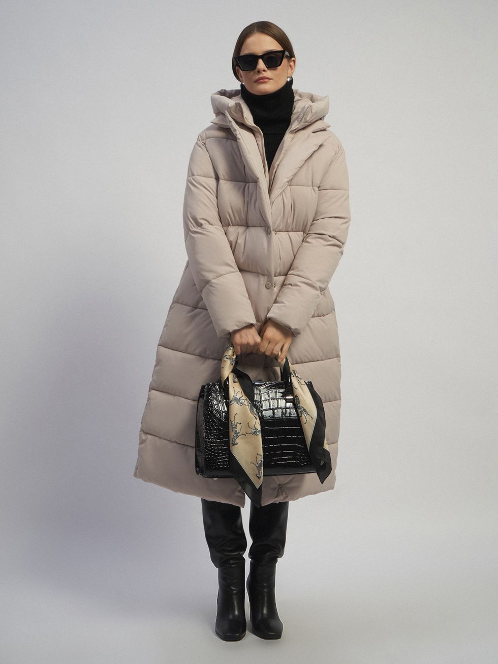 ПУХОВИК ЖЕНСКИЙ, БЕЖЕВЫЙ