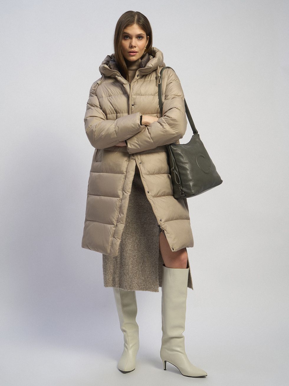 ПУХОВИК ЖЕНСКИЙ, БЕЖЕВЫЙ