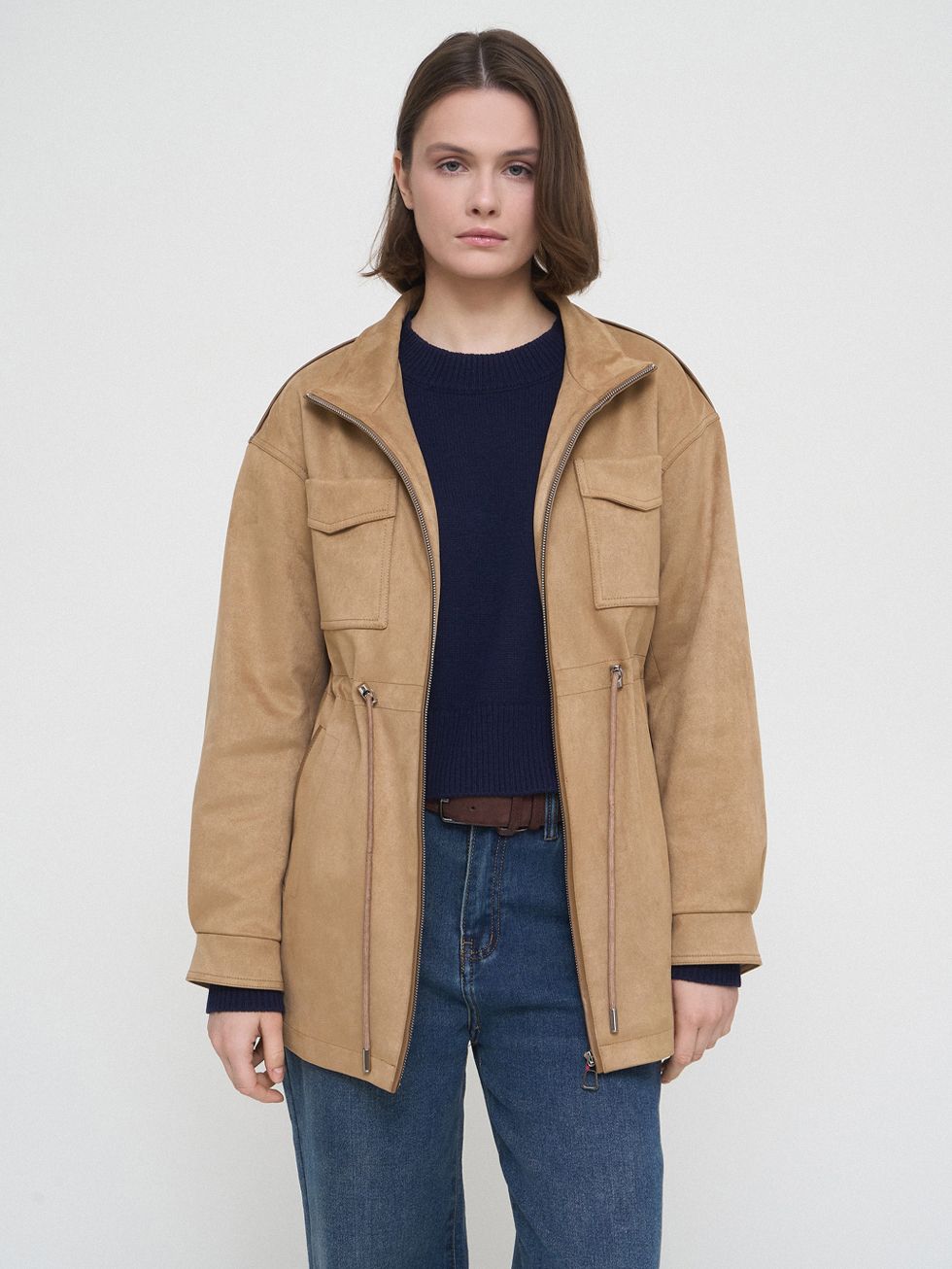 КОЖАНАЯ КУРТКА ЖЕНСКАЯ, БЕЖЕВАЯ