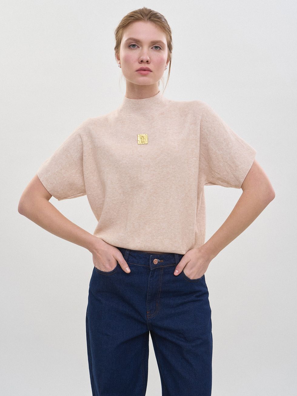 ДЖЕМПЕР ЖЕНСКИЙ, БЕЖЕВЫЙ