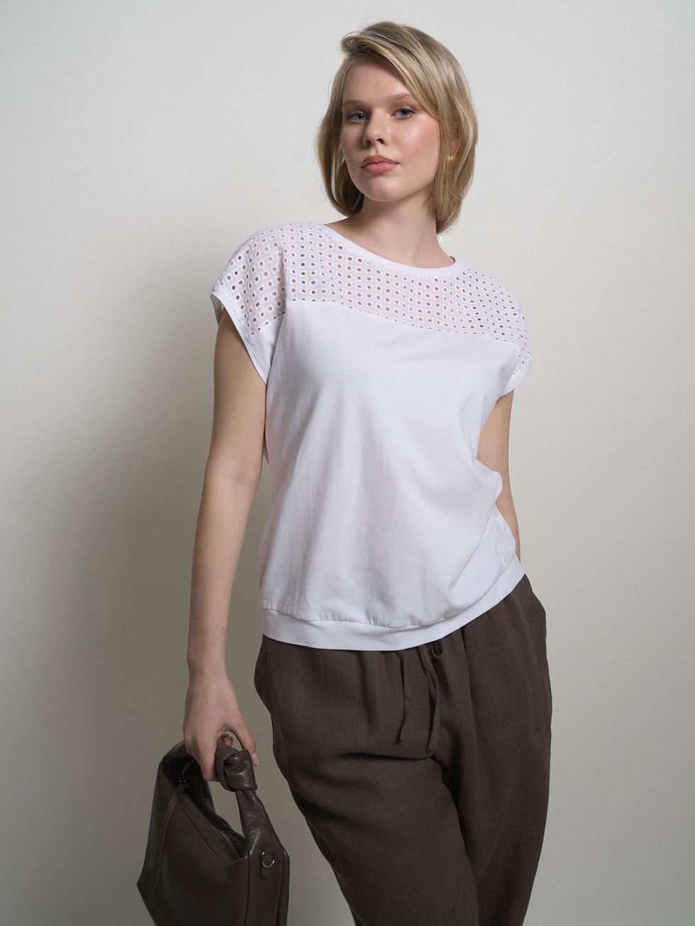 БЛУЗА ЖЕНСКАЯ, БЕЛАЯ
