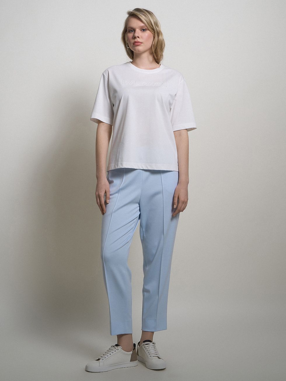 ФУТБОЛКА ЖЕНСКАЯ, БЕЛАЯ