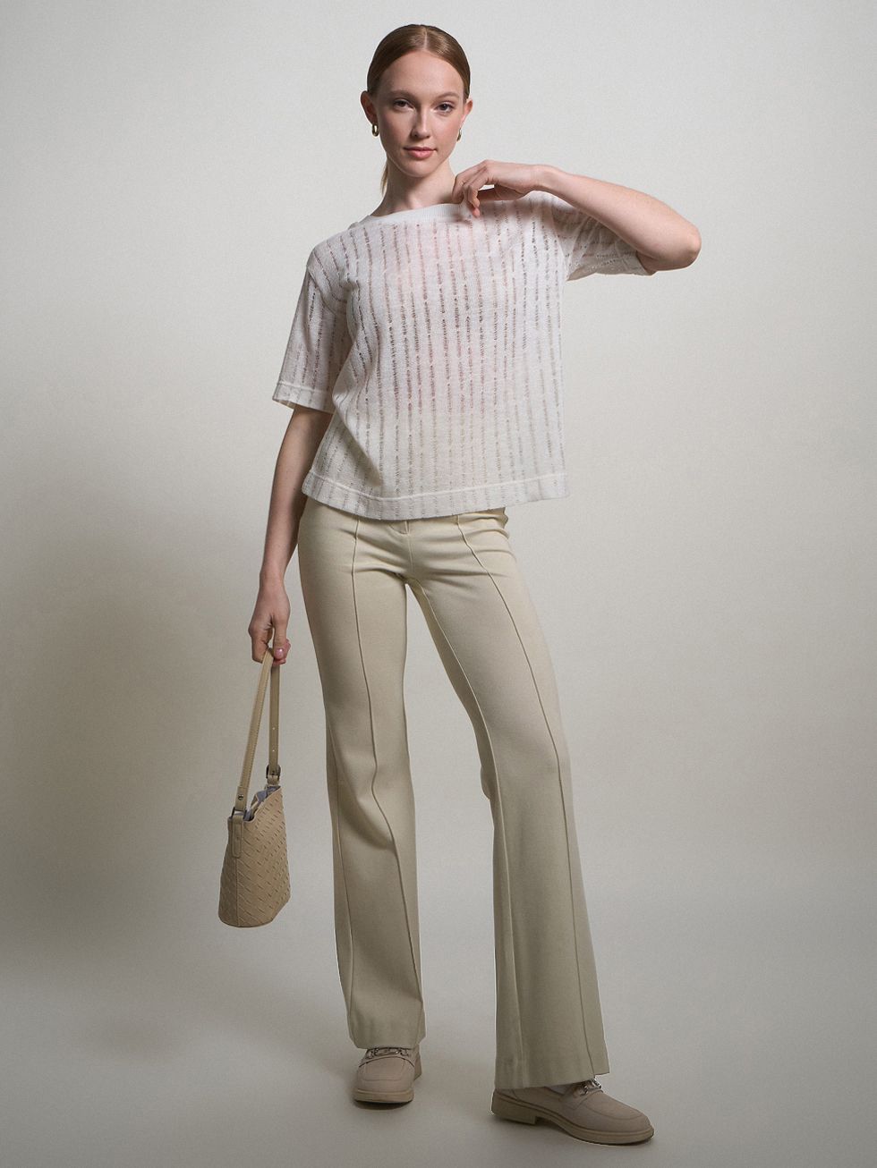 БЛУЗА ЖЕНСКАЯ, БЕЛАЯ