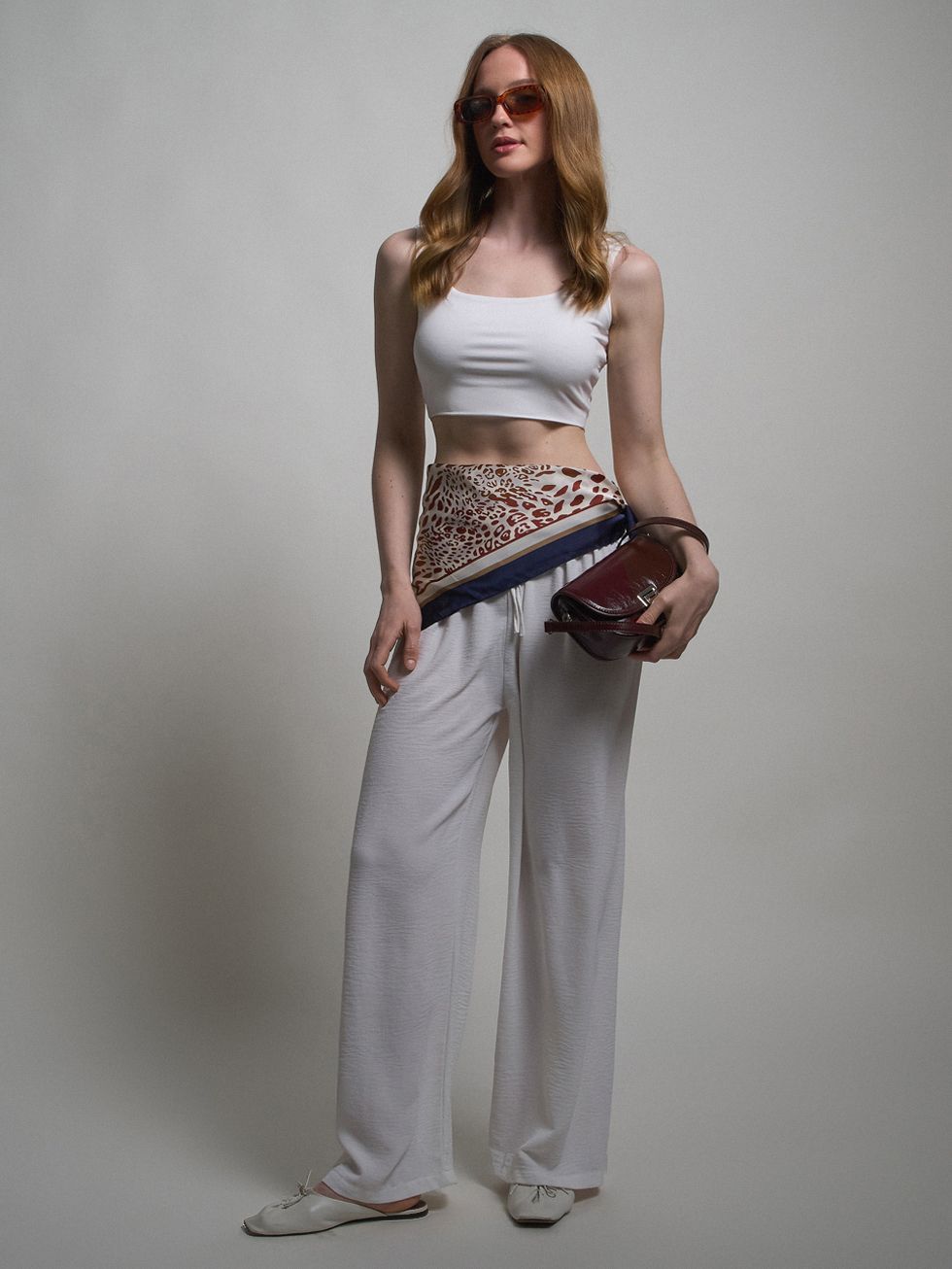 ФУТБОЛКА ЖЕНСКАЯ, БЕЛАЯ