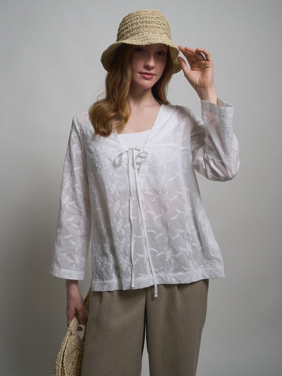 БЛУЗА ЖЕНСКАЯ, БЕЛАЯ
