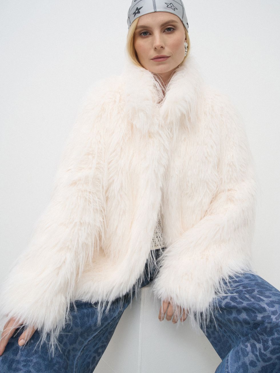 ШУБА БЕЛАЯ, ЭКО-МЕХ