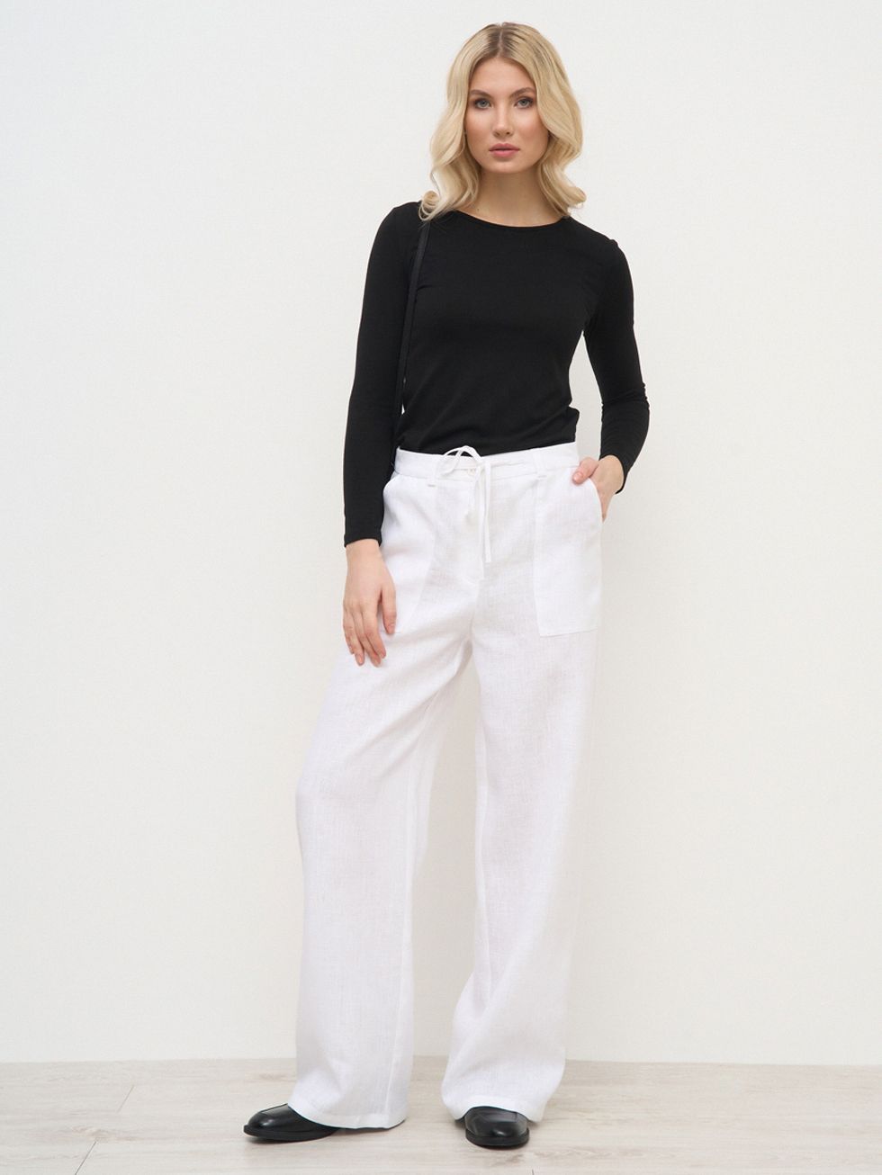 БРЮКИ ЖЕНСКИЕ, БЕЛЫЕ