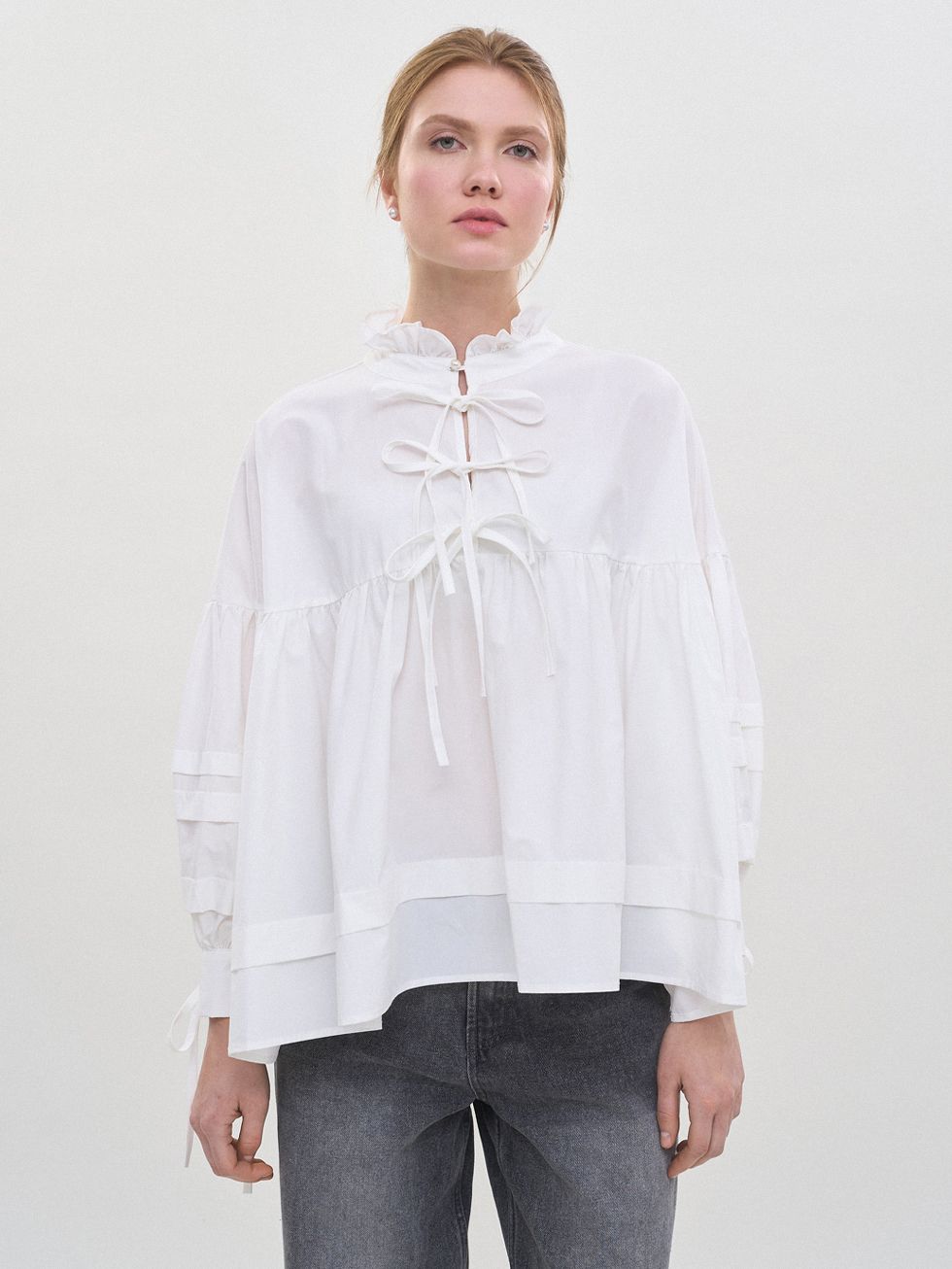 БЛУЗА ЖЕНСКАЯ, БЕЛАЯ