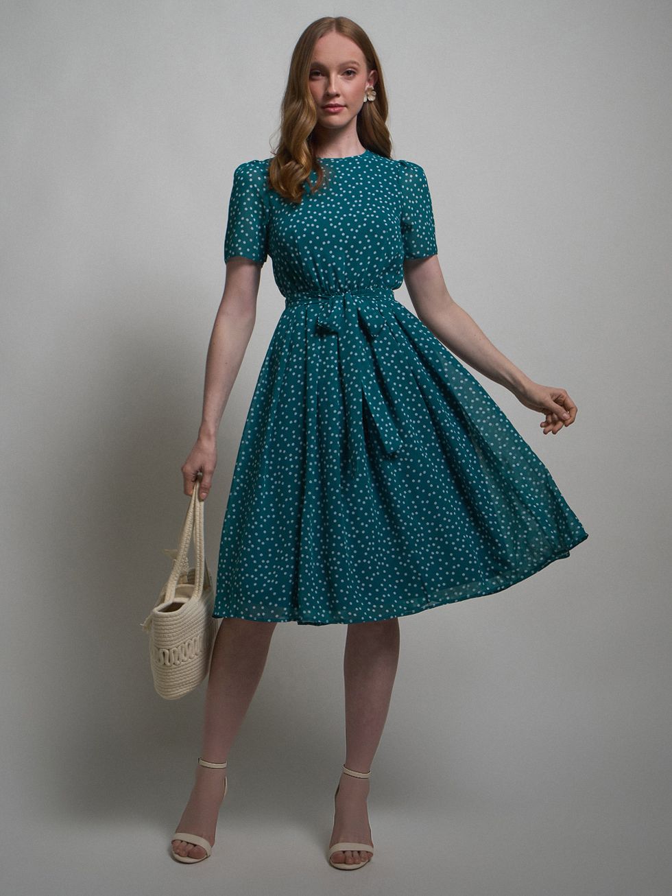 ПЛАТЬЕ ЖЕНСКОЕ, ЗЕЛЕНОЕ