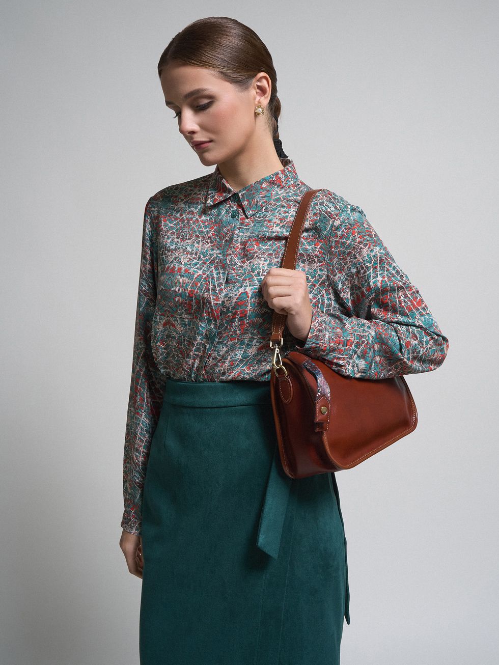 БЛУЗА ЖЕНСКАЯ, ЗЕЛЕНАЯ