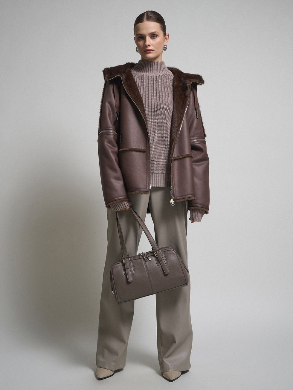 ДУБЛЕНКА ЖЕНСКАЯ, КОРИЧНЕВАЯ