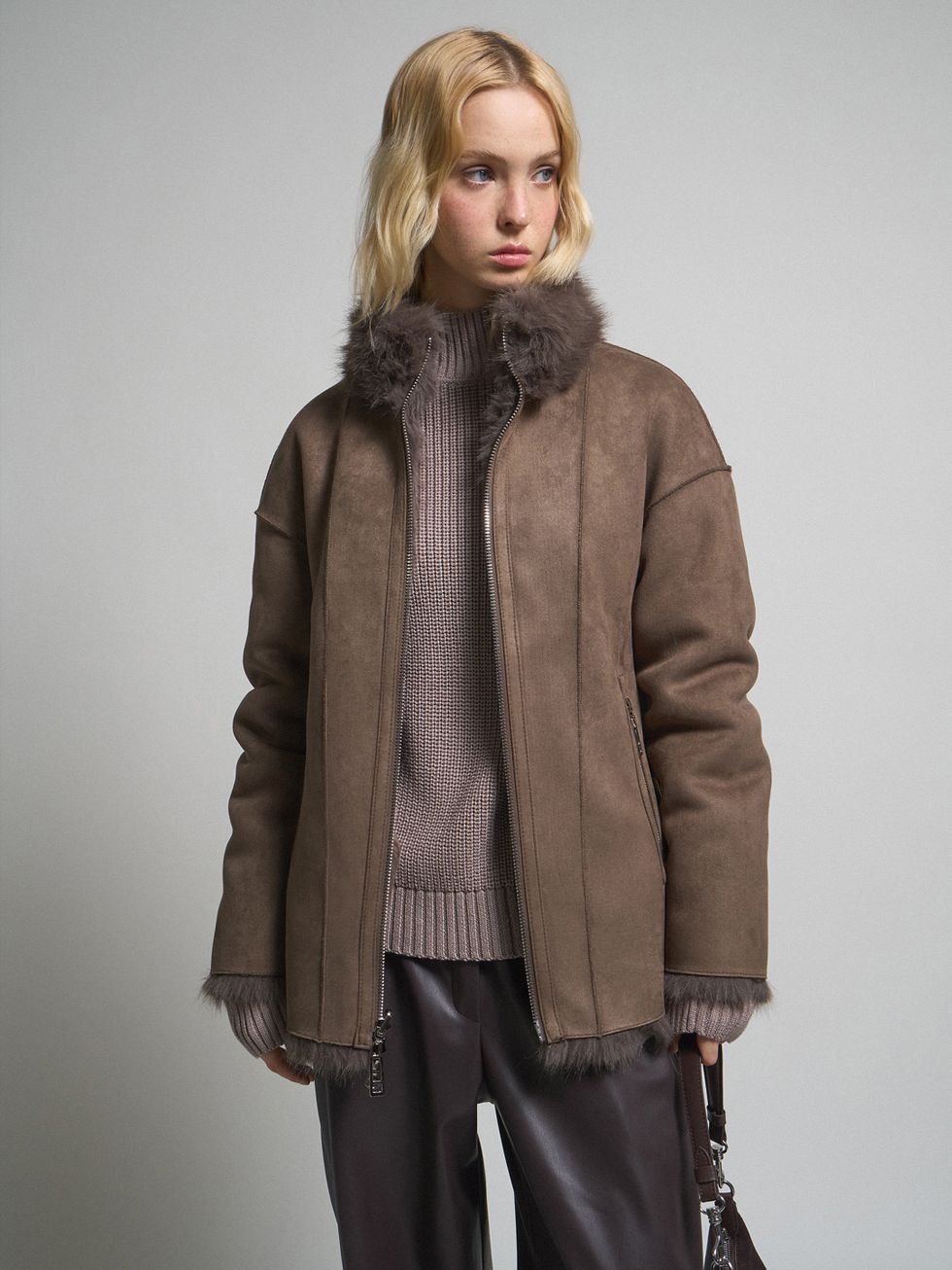 ДУБЛЕНКА ЖЕНСКАЯ, КОРИЧНЕВАЯ