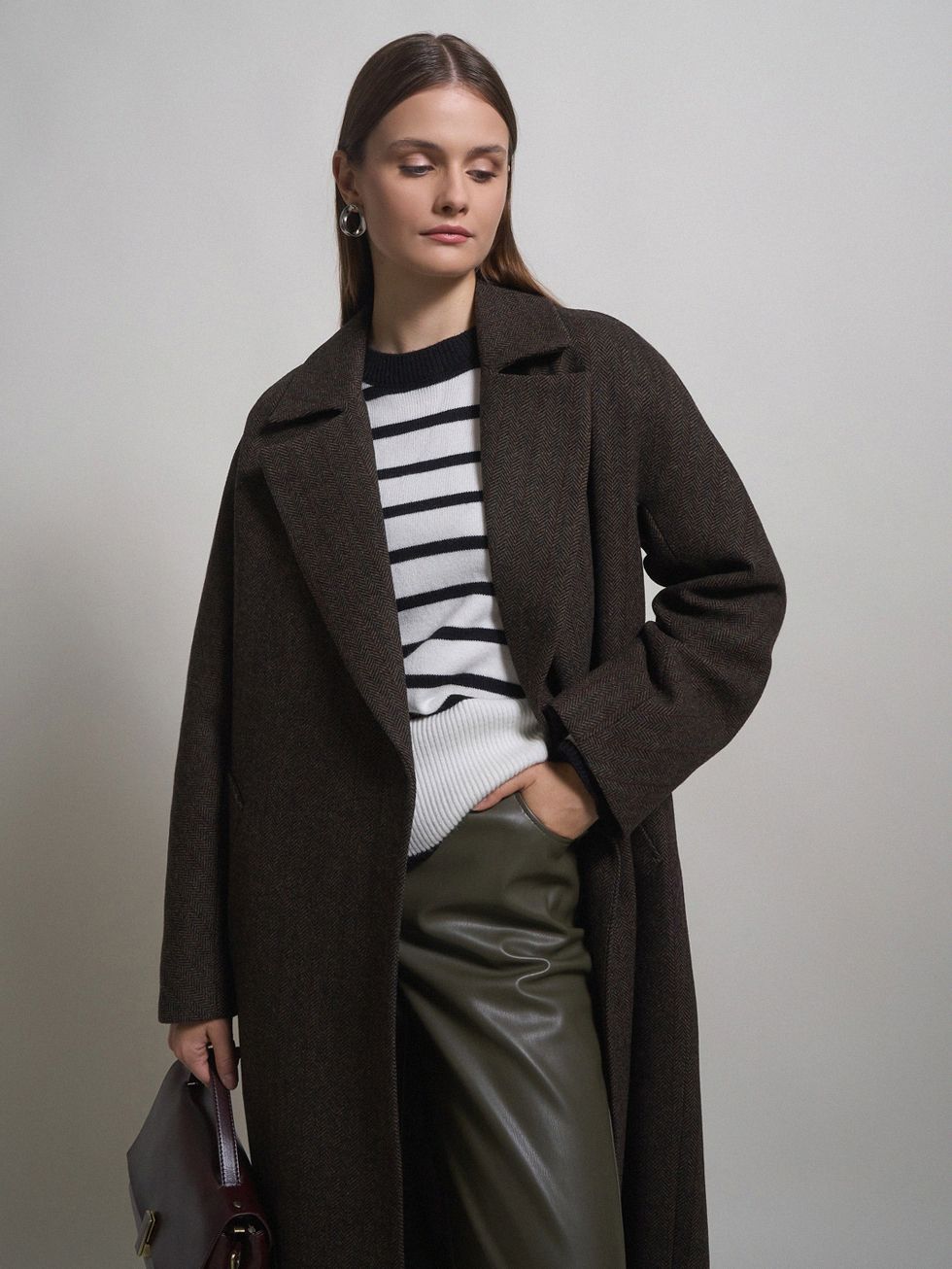 ТЕКСТИЛЬНОЕ ПАЛЬТО ЖЕНСКОЕ, КОРИЧНЕВОЕ