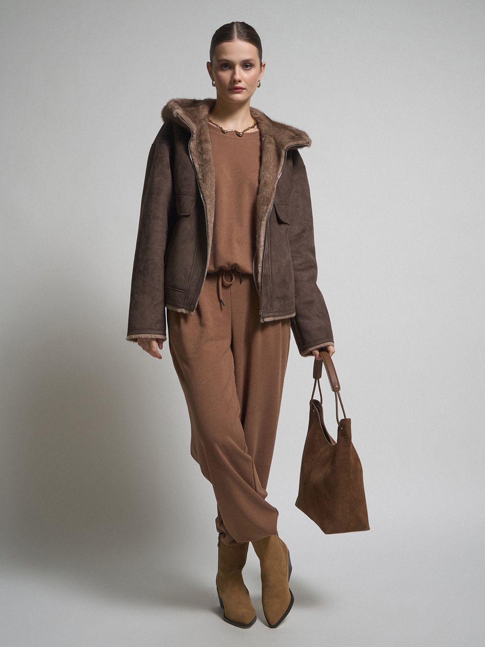 ДУБЛЕНКА ЖЕНСКАЯ, КОРИЧНЕВАЯ