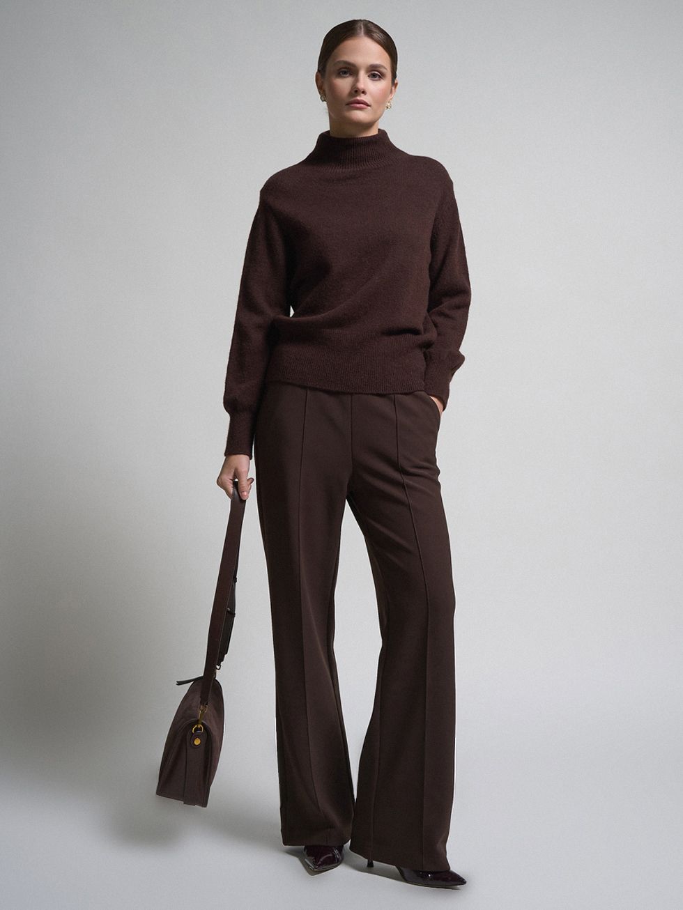 БРЮКИ ЖЕНСКИЕ, КОРИЧНЕВЫЕ