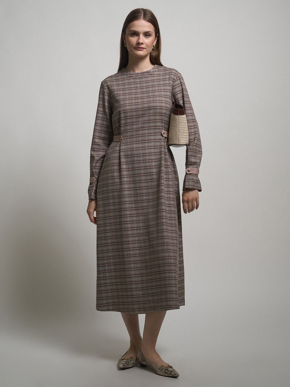 ПЛАТЬЕ ЖЕНСКОЕ, КОРИЧНЕВОЕ