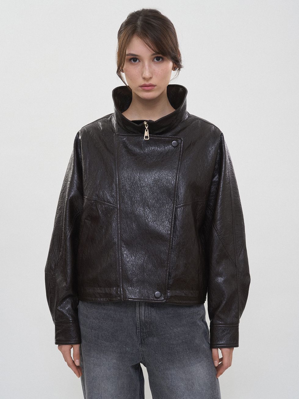 КОЖАНАЯ КУРТКА ЖЕНСКАЯ, КОРИЧНЕВАЯ