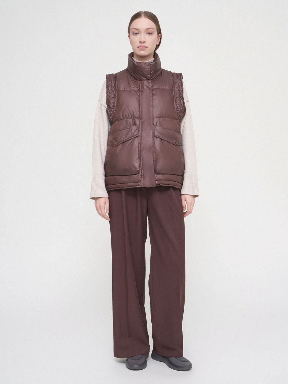 ПУХОВЫЙ ЖИЛЕТ ЖЕНСКИЙ, КОРИЧНЕВЫЙ