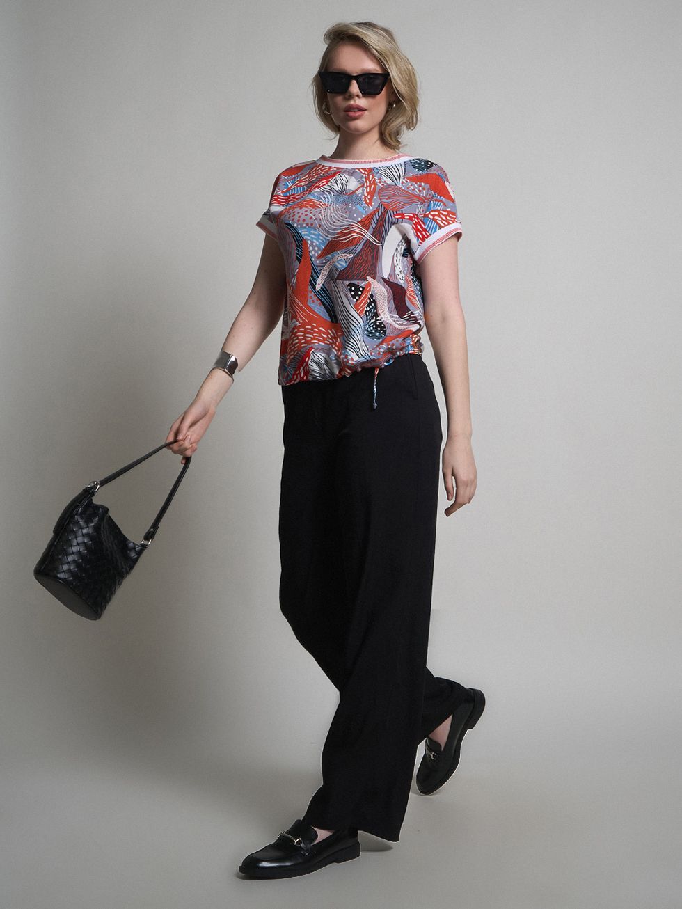 БЛУЗА ЖЕНСКАЯ, КРАСНАЯ