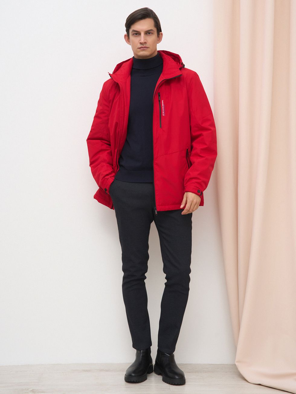 ВЕТРОВКА МУЖСКАЯ, КРАСНАЯ