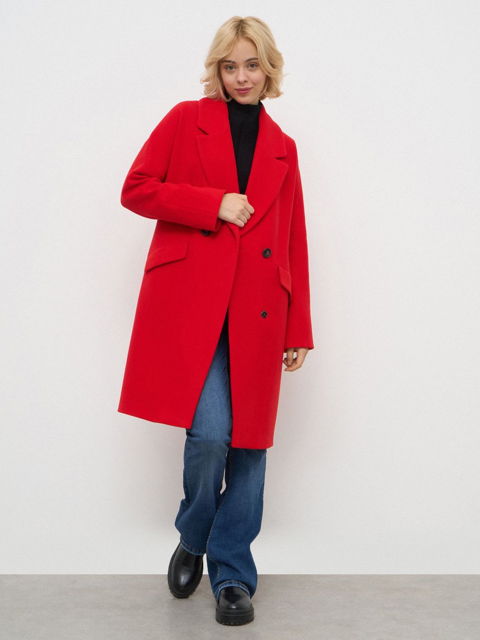 ТЕКСТИЛЬНОЕ ПАЛЬТО ЖЕНСКОЕ, КРАСНОЕ