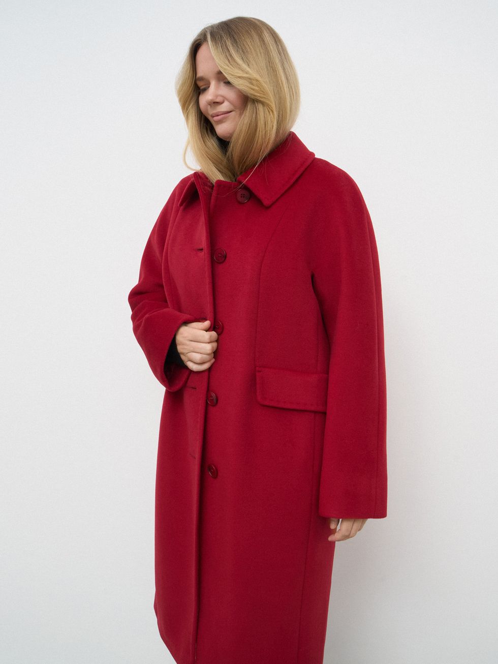 ТЕКСТИЛЬНОЕ ПАЛЬТО ЖЕНСКОЕ, КРАСНОЕ