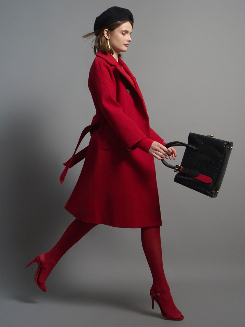 ТЕКСТИЛЬНОЕ ПАЛЬТО ЖЕНСКОЕ, КРАСНОЕ