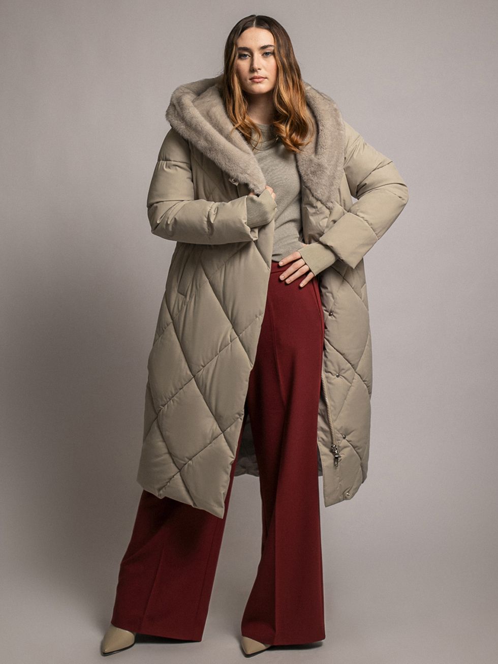 ПУХОВИК ЖЕНСКИЙ, БЕЖЕВЫЙ