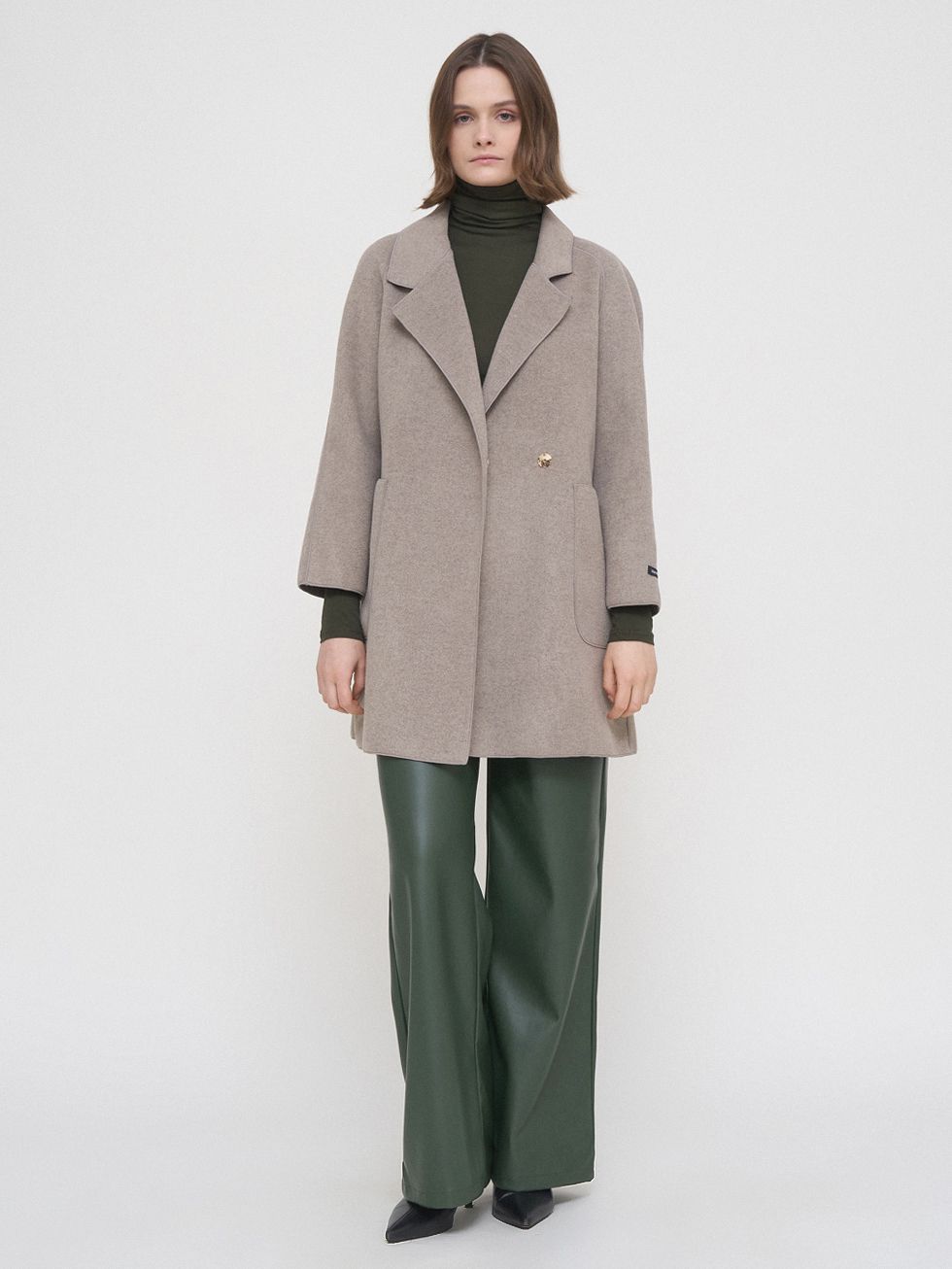 ЖАКЕТ ЖЕНСКИЙ, СВЕТЛО-БЕЖЕВЫЙ