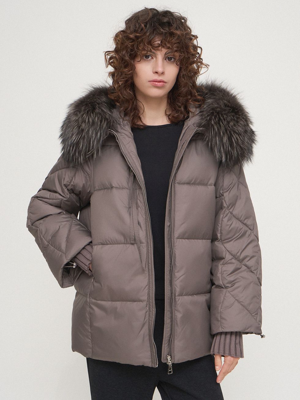 ПУХОВИК ЖЕНСКИЙ, СВЕТЛО-КОРИЧНЕВЫЙ