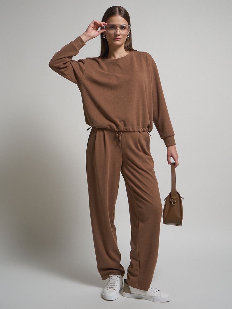 ДЖЕМПЕР ЖЕНСКИЙ, СВЕТЛО-КОРИЧНЕВЫЙ