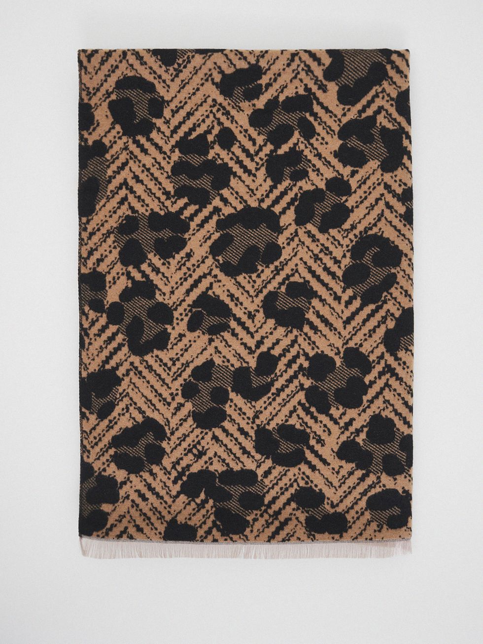 ШАРФ ЖЕНСКИЙ, СВЕТЛО-КОРИЧНЕВЫЙ