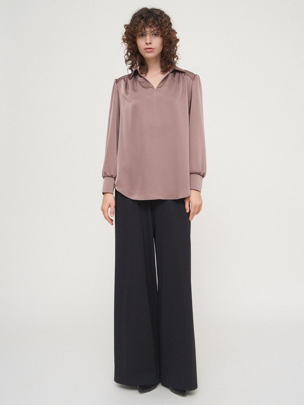 БЛУЗА ЖЕНСКАЯ, СВЕТЛО-КОРИЧНЕВАЯ