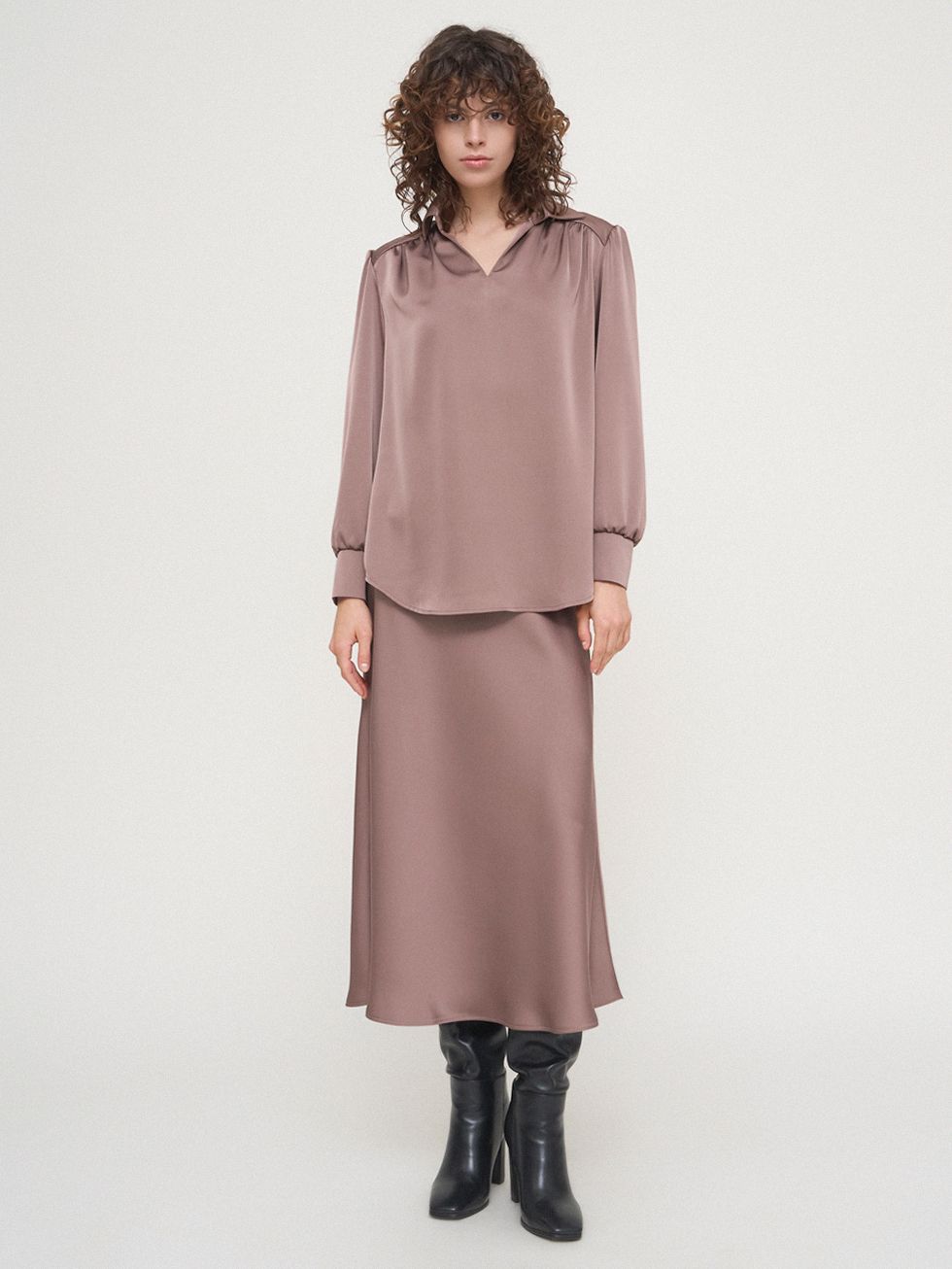 ЮБКА ЖЕНСКАЯ, СВЕТЛО-КОРИЧНЕВАЯ