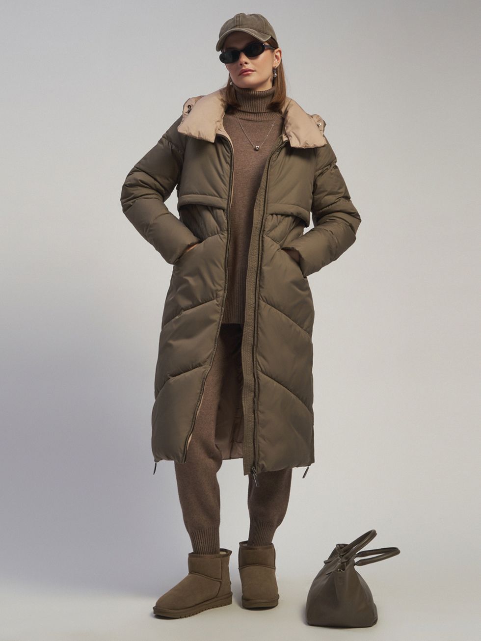 ПУХОВИК ЖЕНСКИЙ, СВЕТЛО-КОРИЧНЕВЫЙ