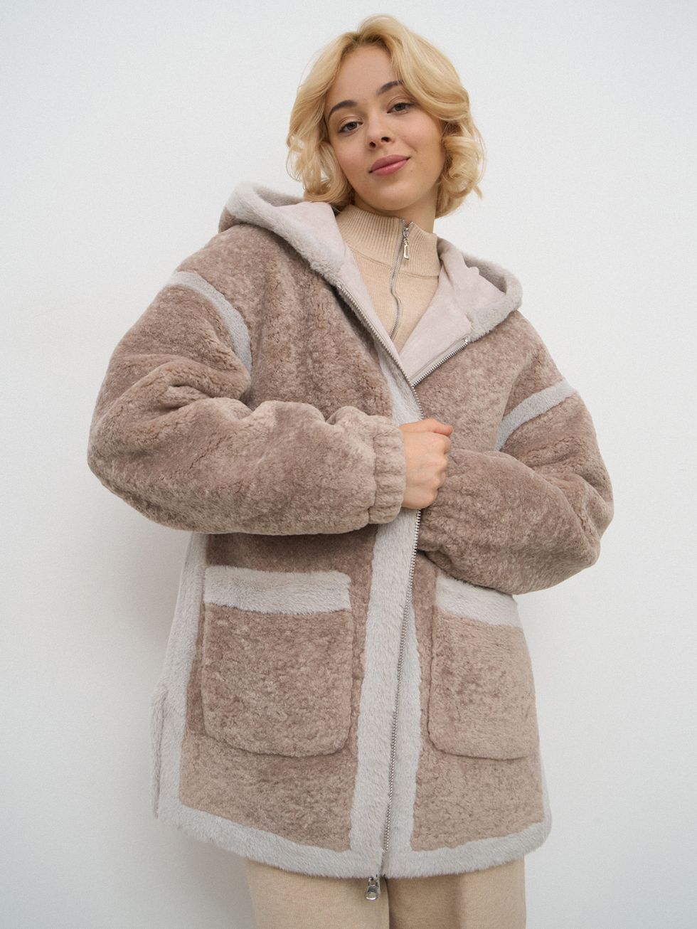 ШУБА СВЕТЛО-КОРИЧНЕВАЯ, ЭКО-МЕХ