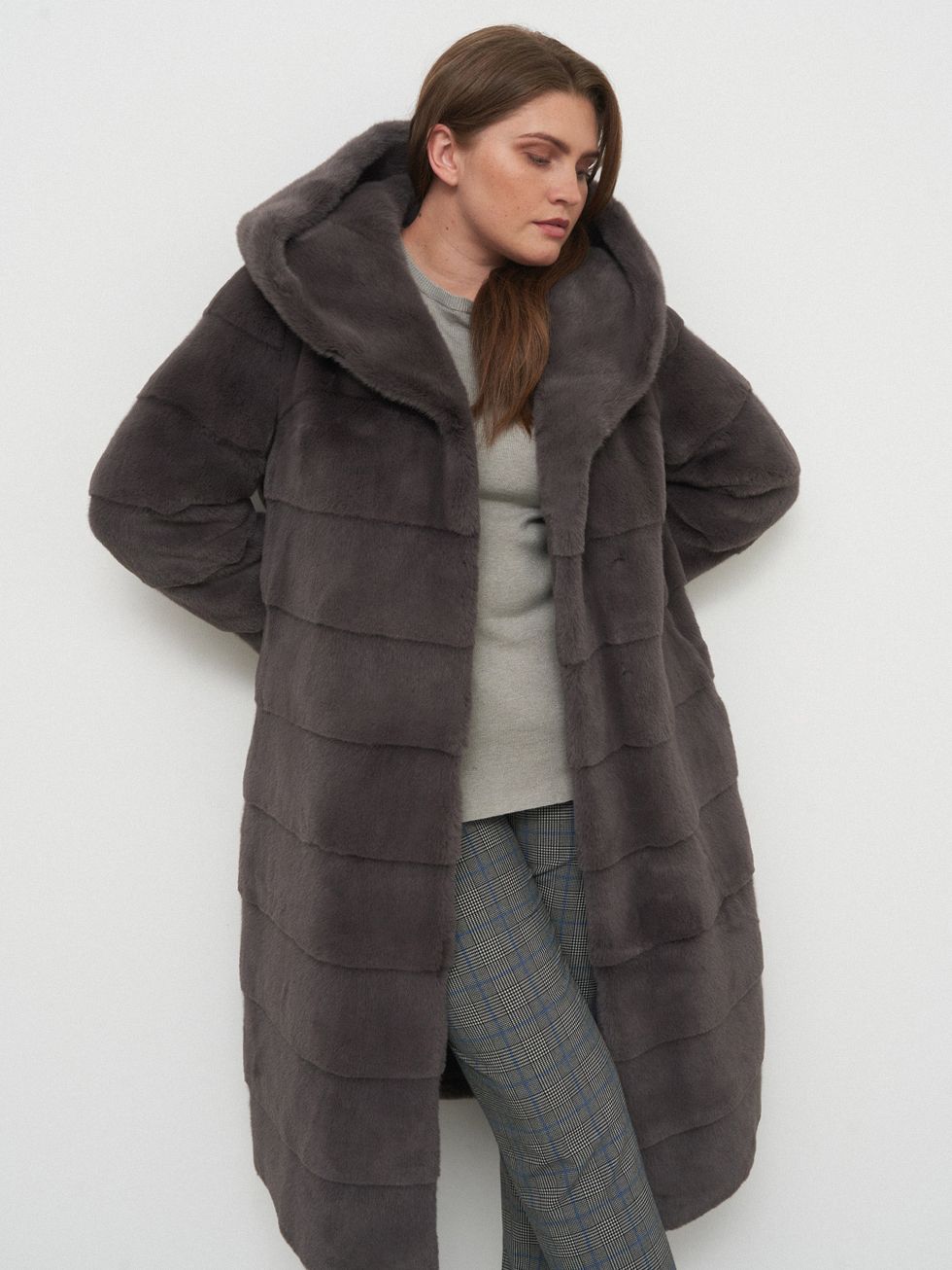 ШУБА СЕРАЯ, ЭКО-МЕХ