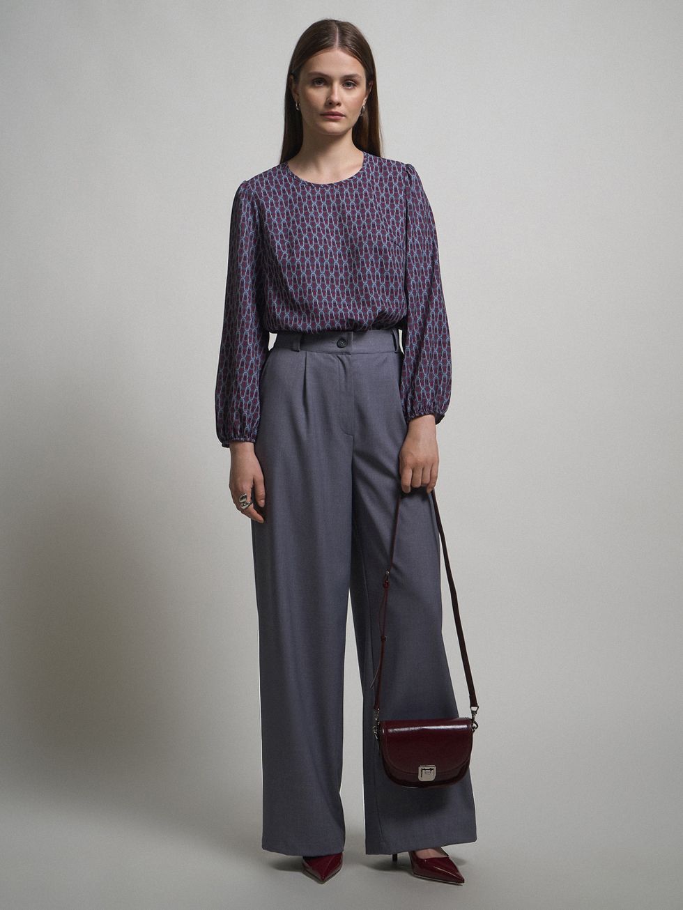 БРЮКИ ЖЕНСКИЕ, СЕРЫЕ