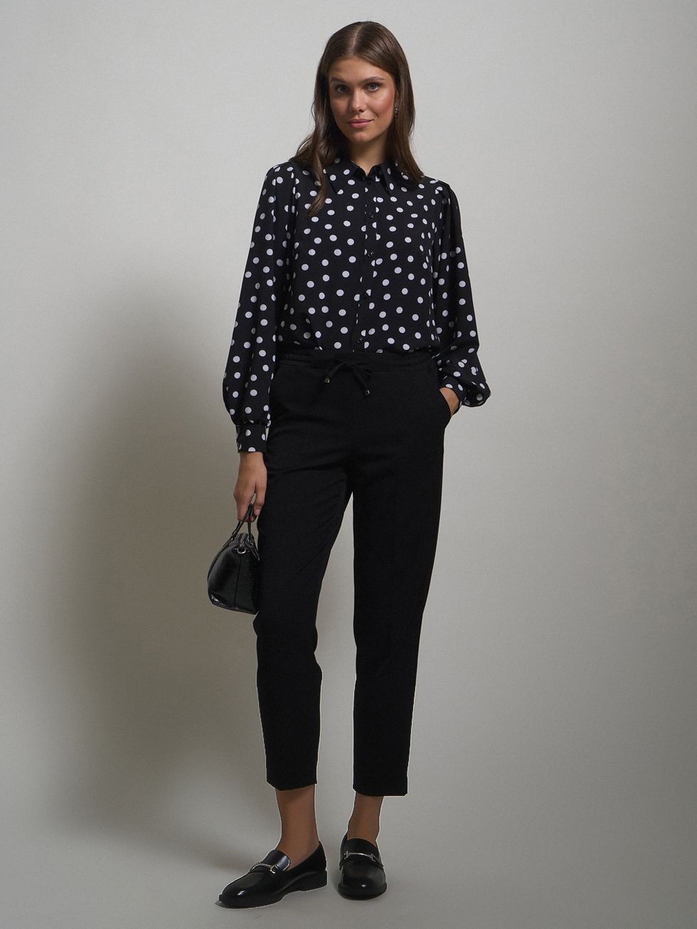 БРЮКИ ЖЕНСКИЕ, ЧЕРНЫЕ