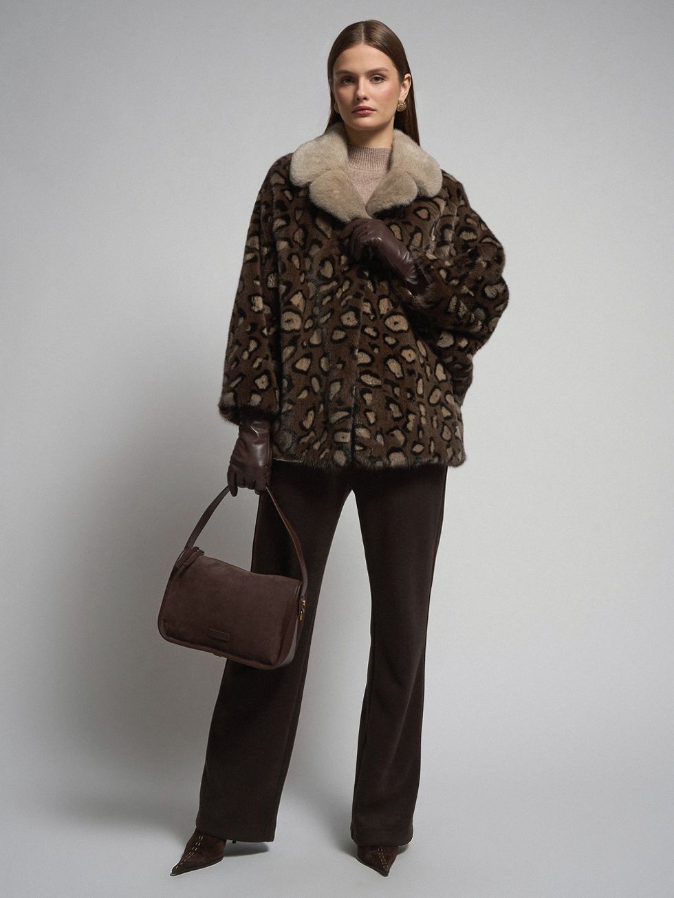 ШУБА СЕРАЯ, МЕХ НОРКА