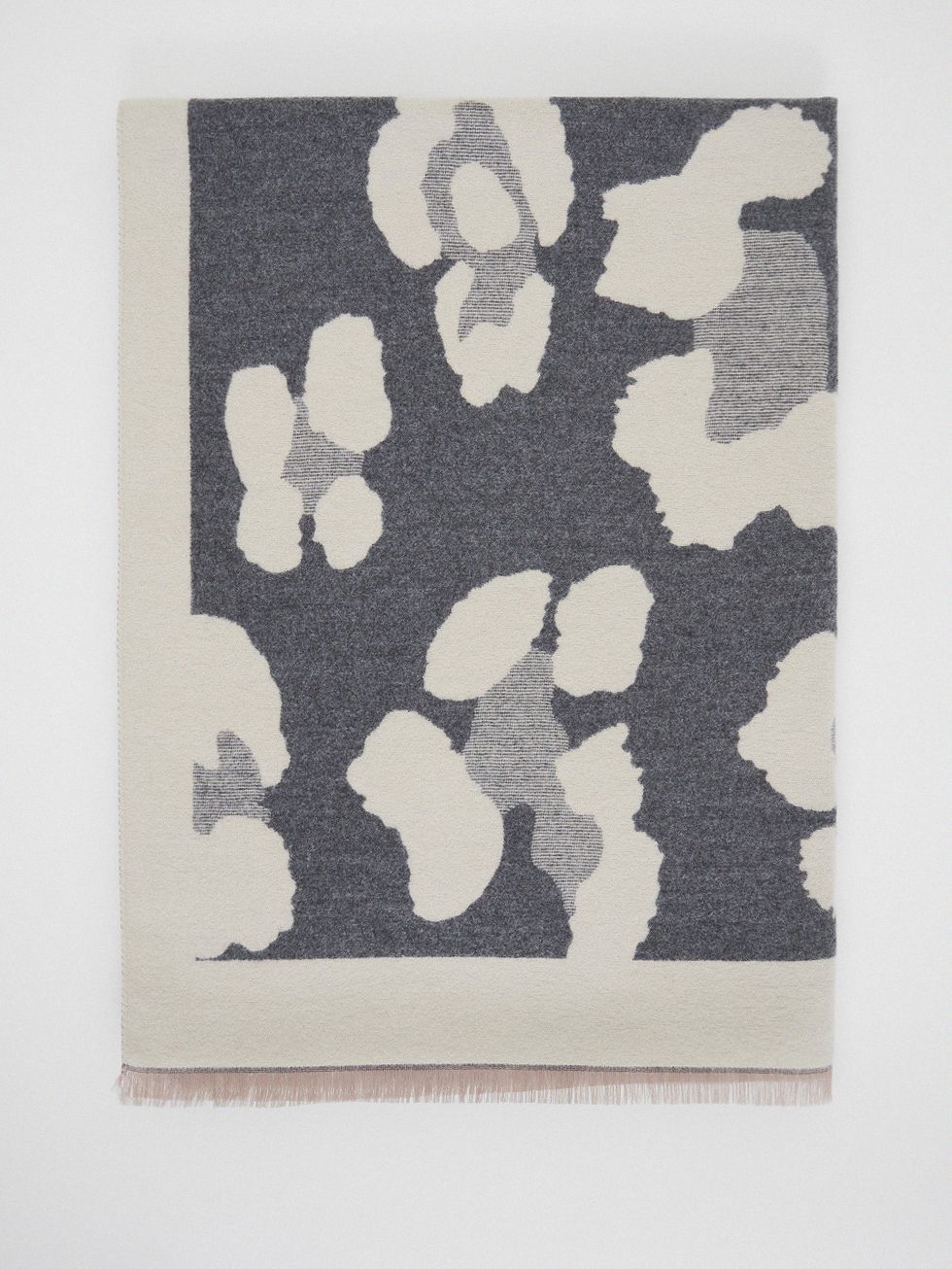 ШАРФ ЖЕНСКИЙ, СЕРЫЙ